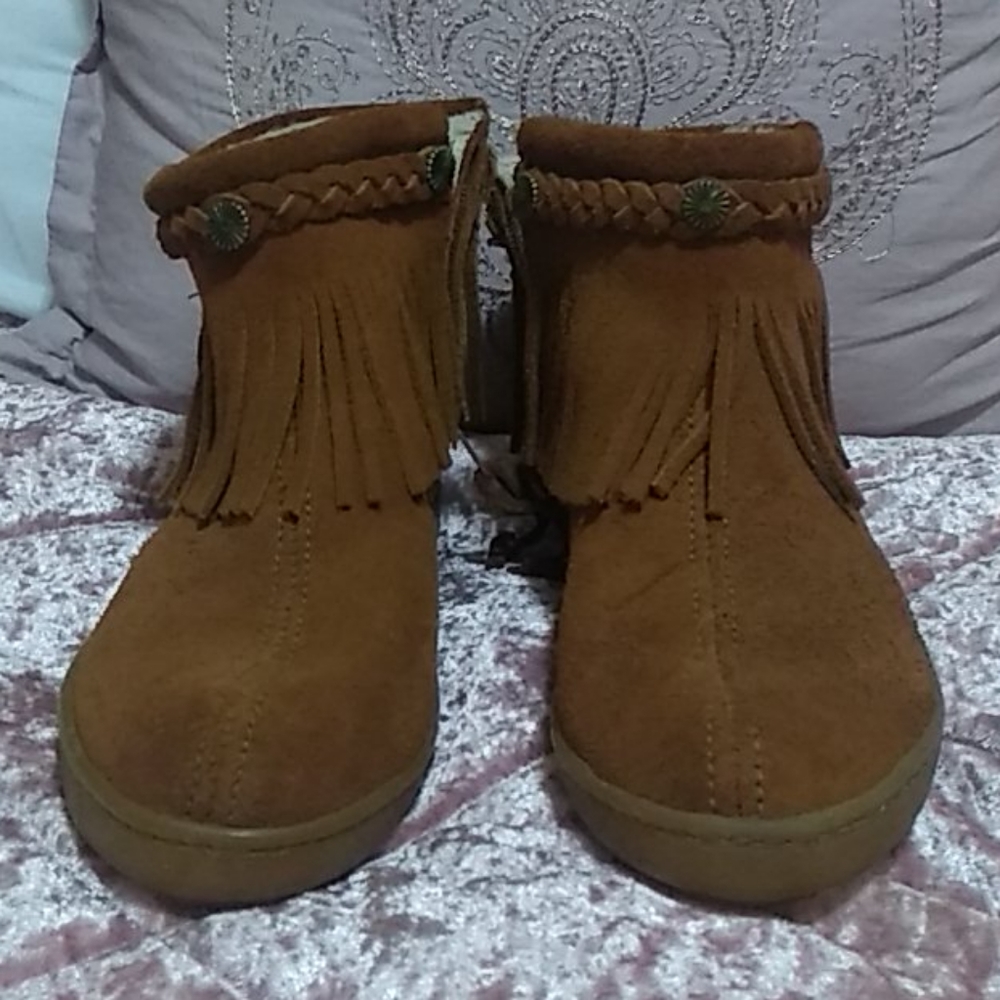 Warm boots